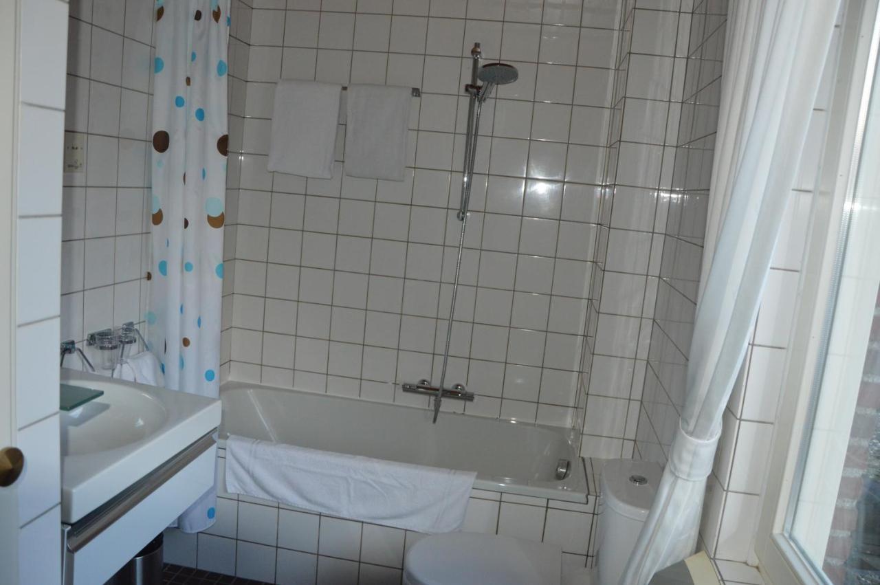 Hotel-Restaurant Krabbendam Someren エクステリア 写真